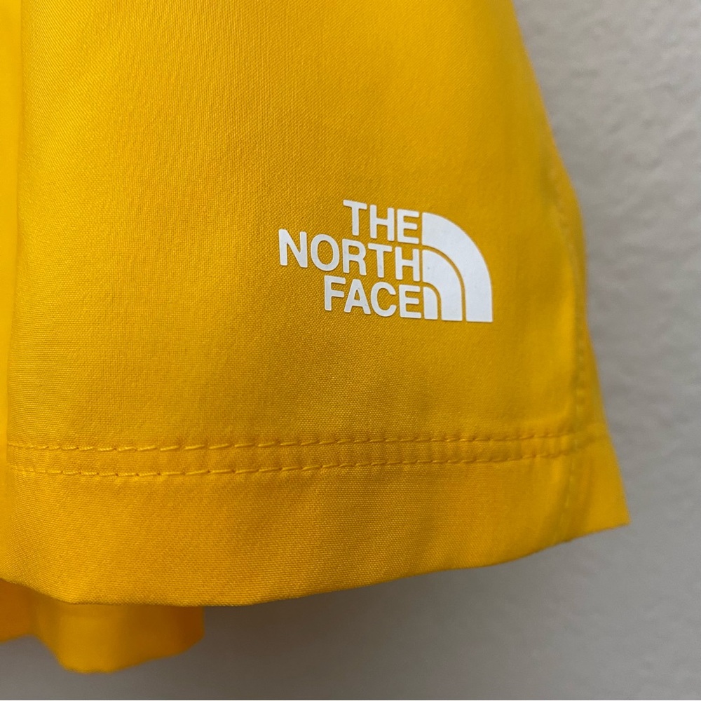The North Face Elevation Yellow Short‎ XXL Women No Pockets - Picture 4 of 14
